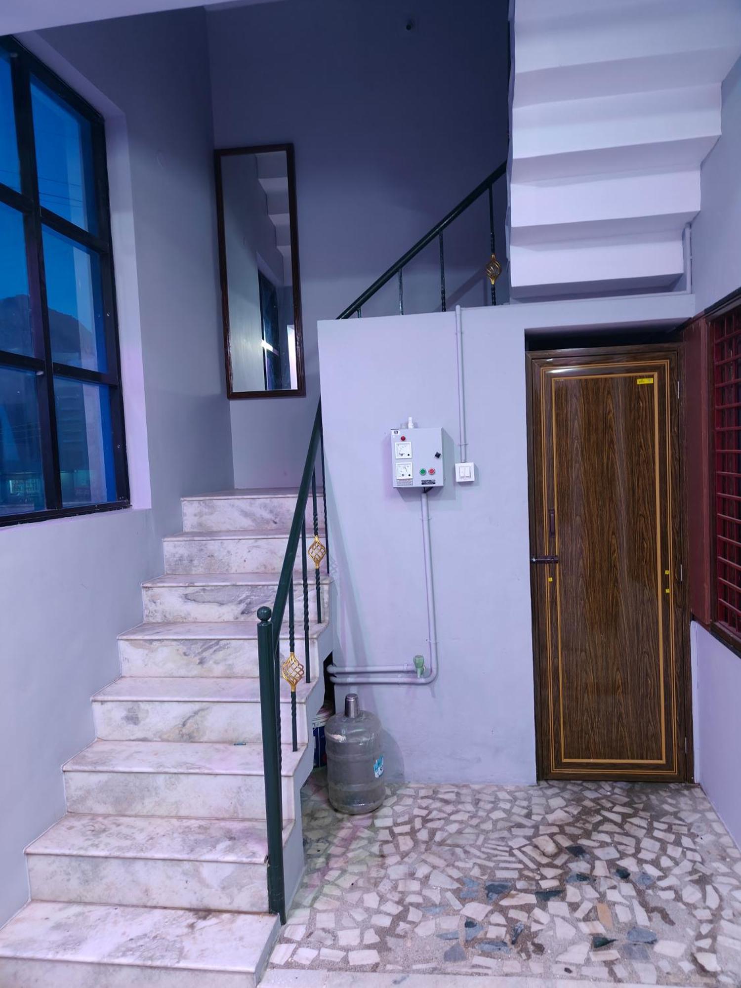 Guru Krupa Home Stay Tiruvannámalaj Kültér fotó
